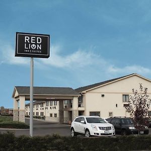 Red Lion Inn & Suites Ontario